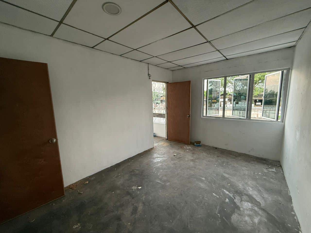 Double Storey Shoplot Taman Tasek 4