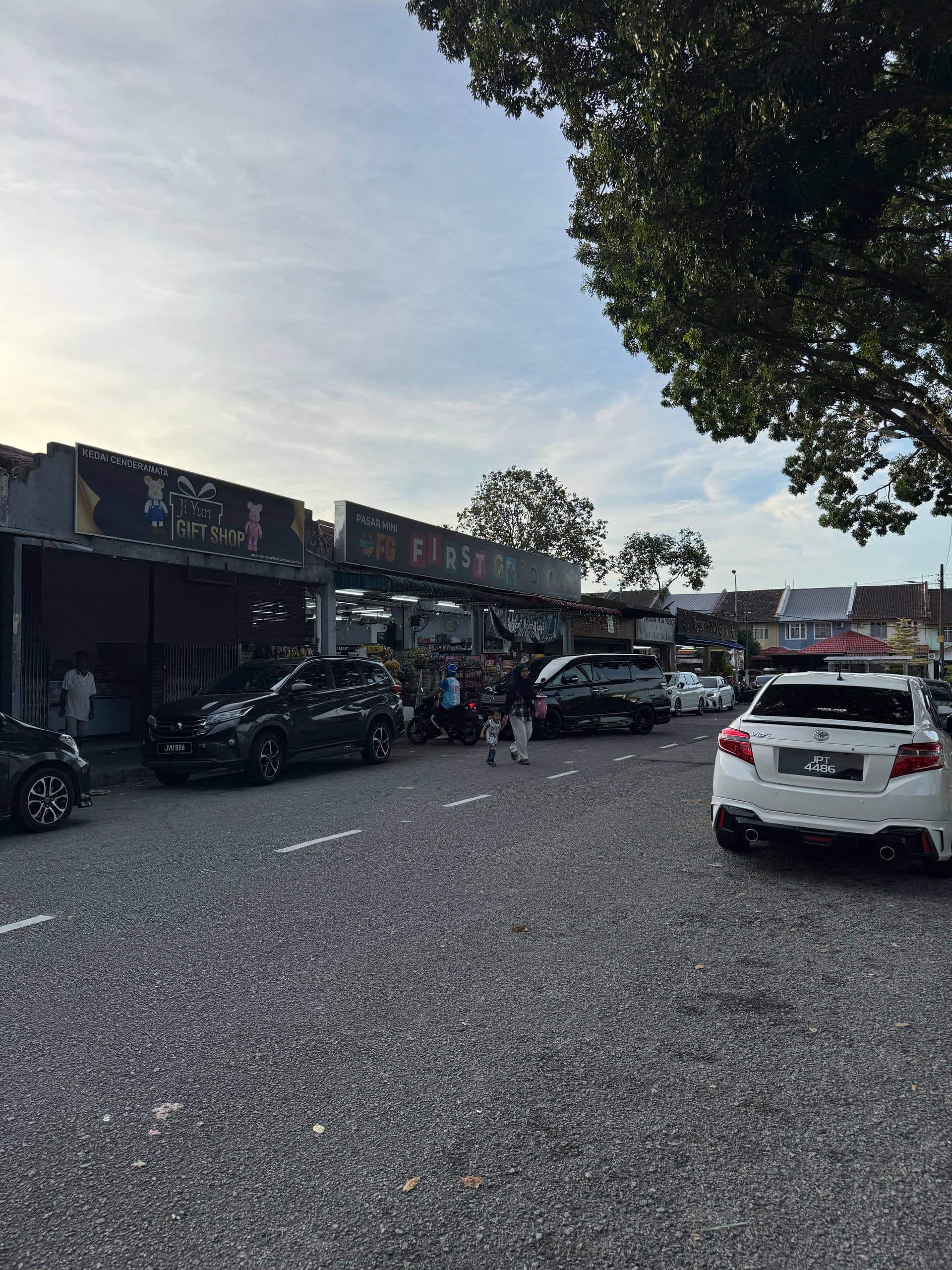 Single storey shop lot Jalan Palas