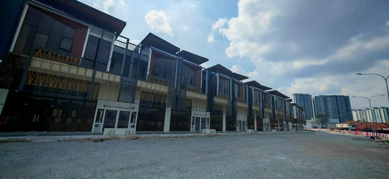 Double Storey Shoplot Bukit Indah Prime 2