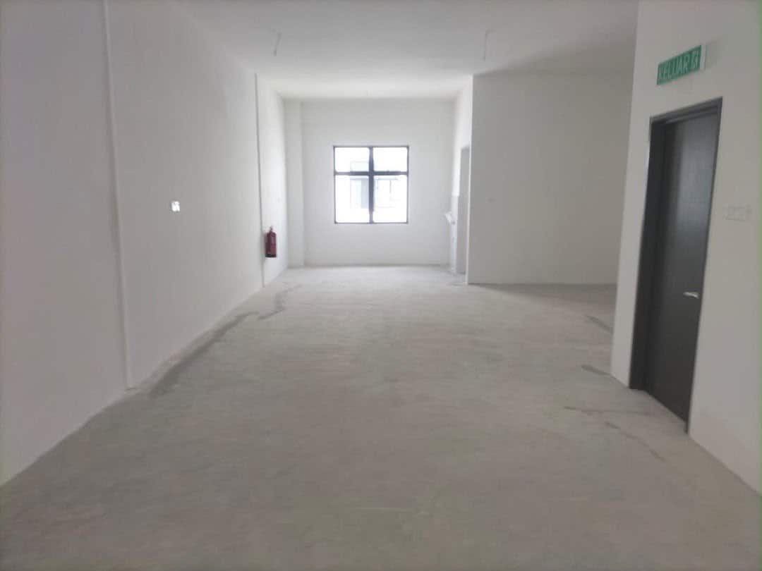 2-Storey Shop Lot Taman Ekoperniagaan 4