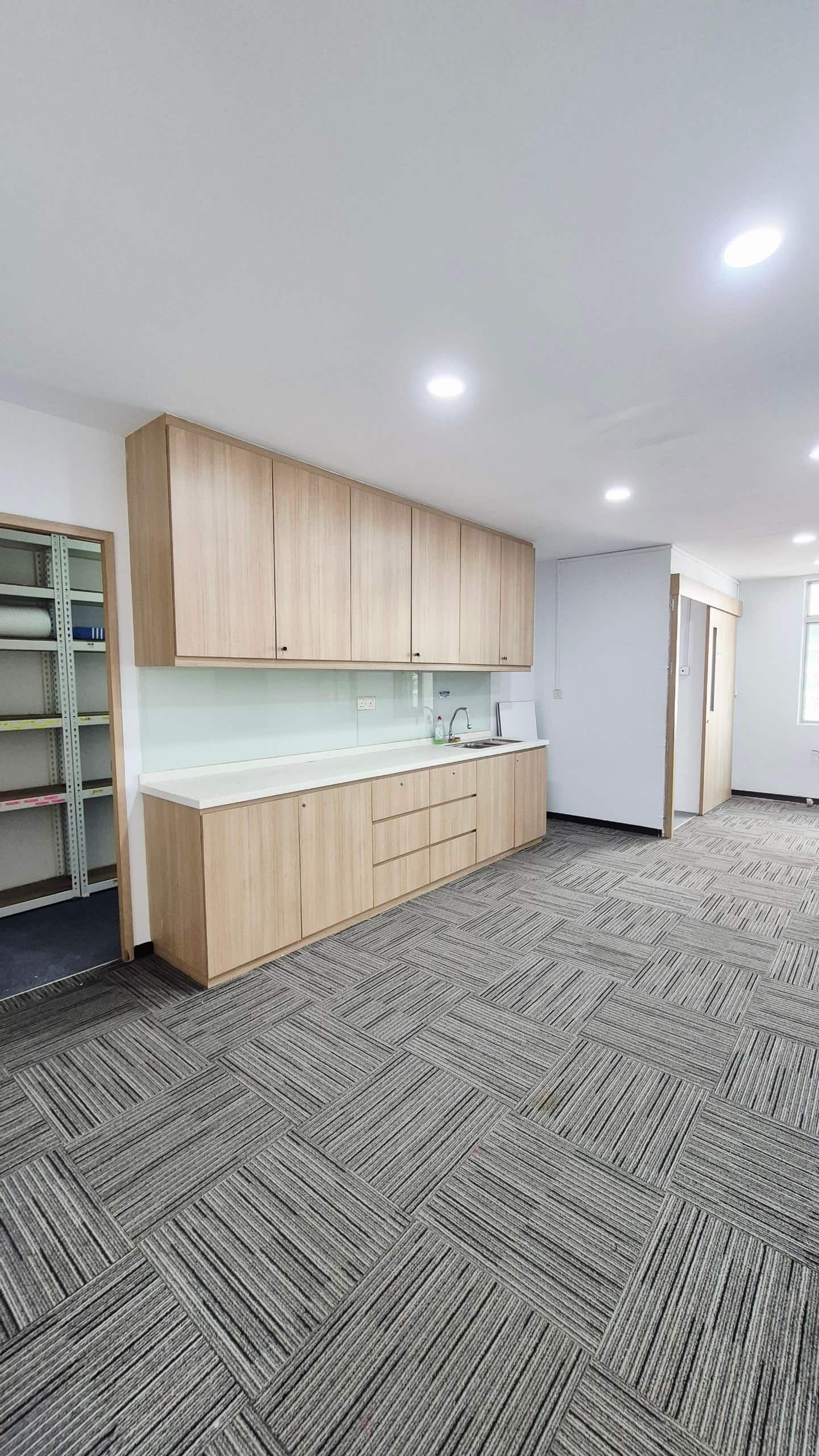 4-Storey Shop Office Taman Desa Tebrau 5