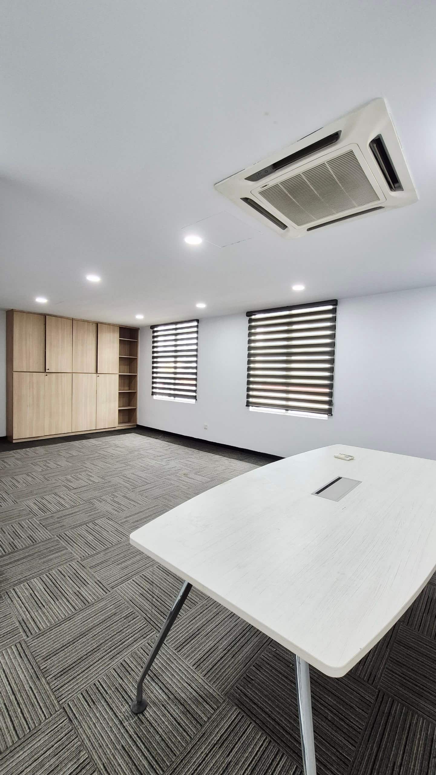 4-Storey Shop Office Taman Desa Tebrau 7