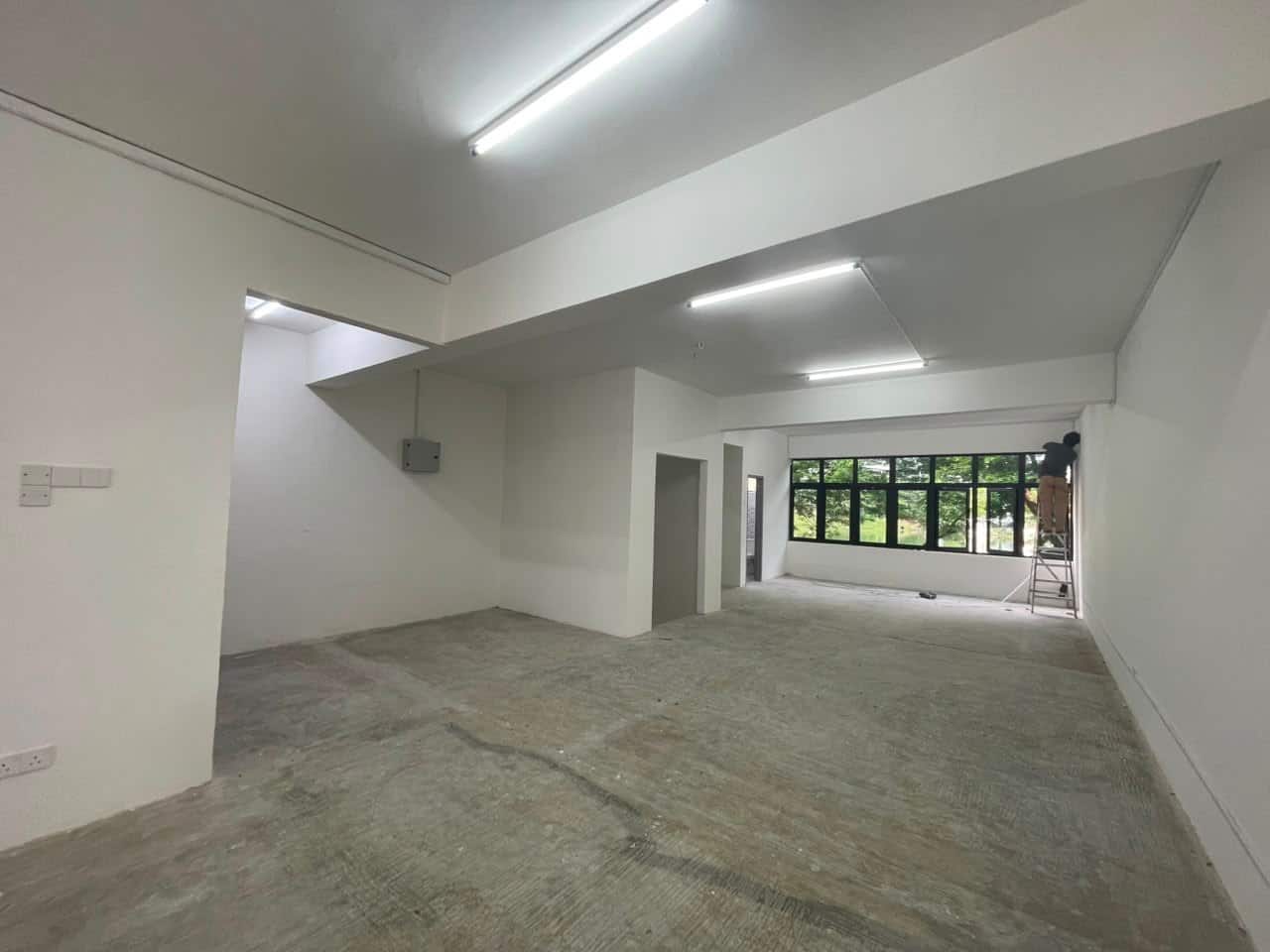 3-Storey Shoplot Jalan Austin Perdana 3/10 5