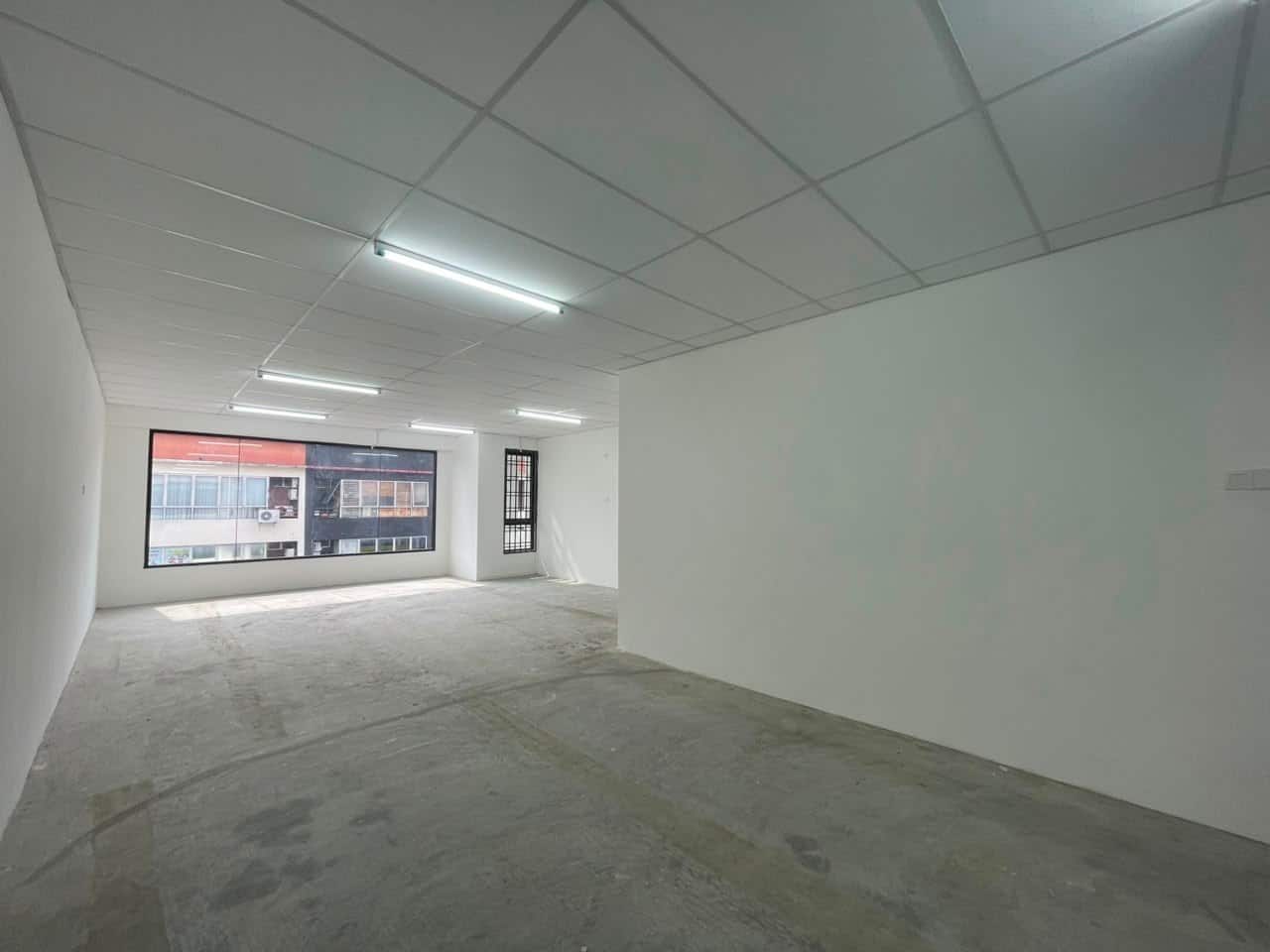 3-Storey Shoplot Jalan Austin Perdana 3/10 3