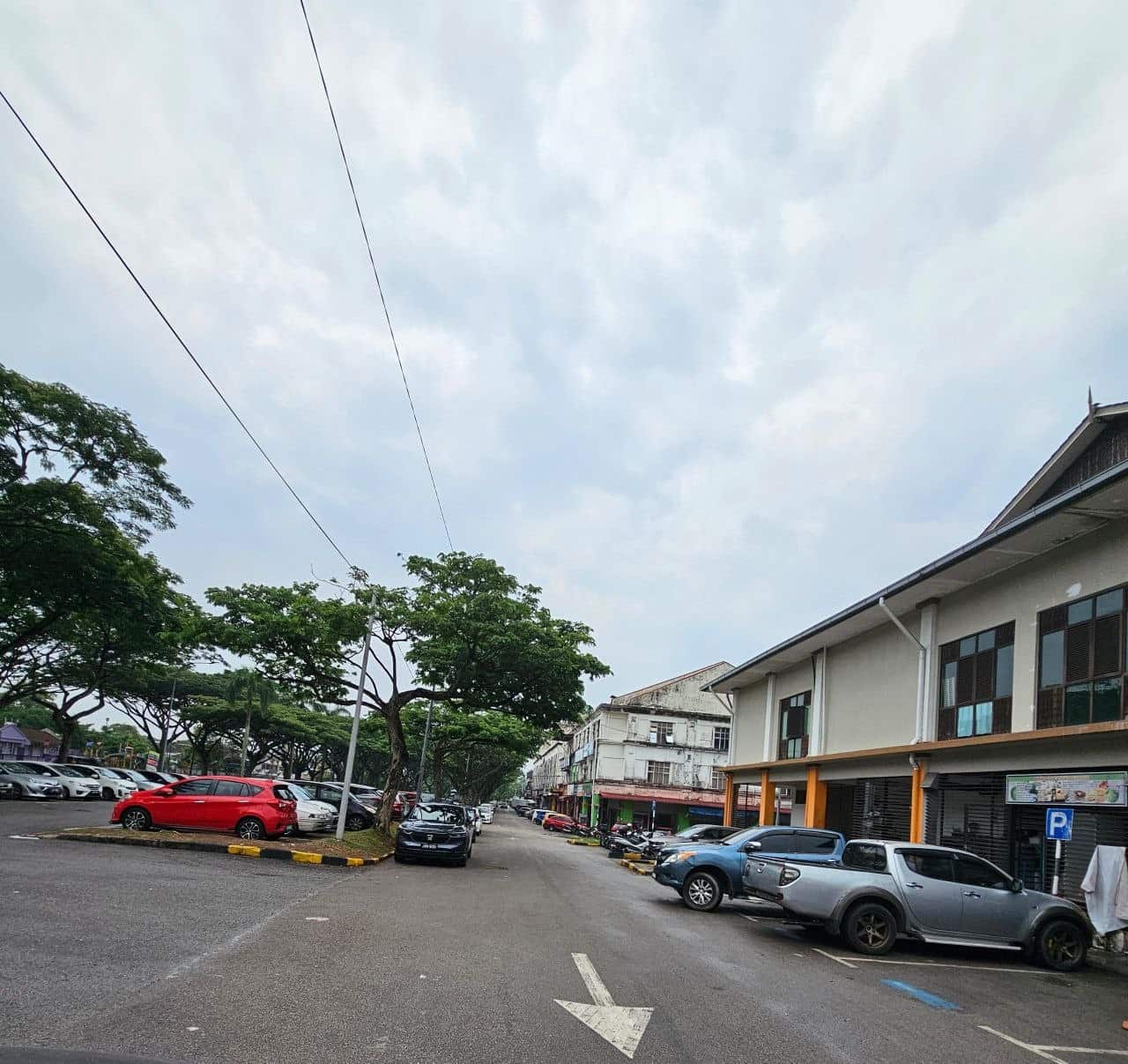 4 Storey Shop Lot Jalan Medan Perintis 4