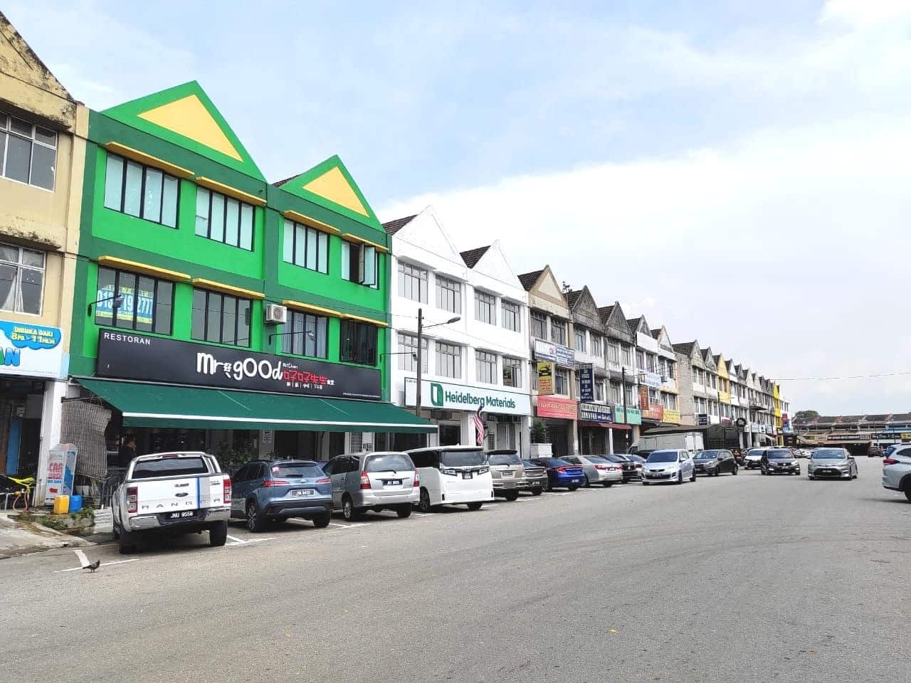 3 storey shoplot Taman Puteri Wangsa 4