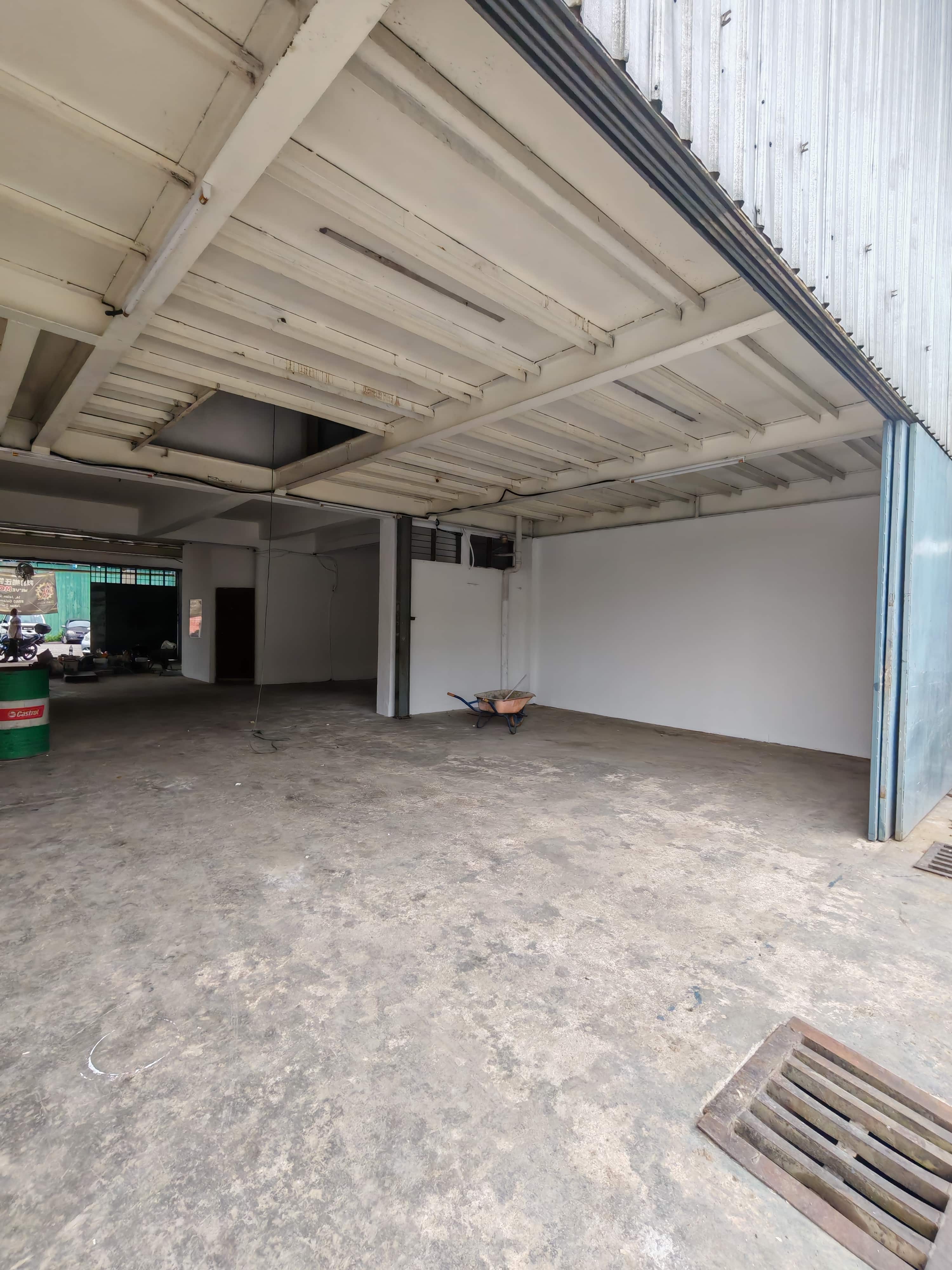 Double storey Terrace Factory Jalan Silat Gayong Skudai 1