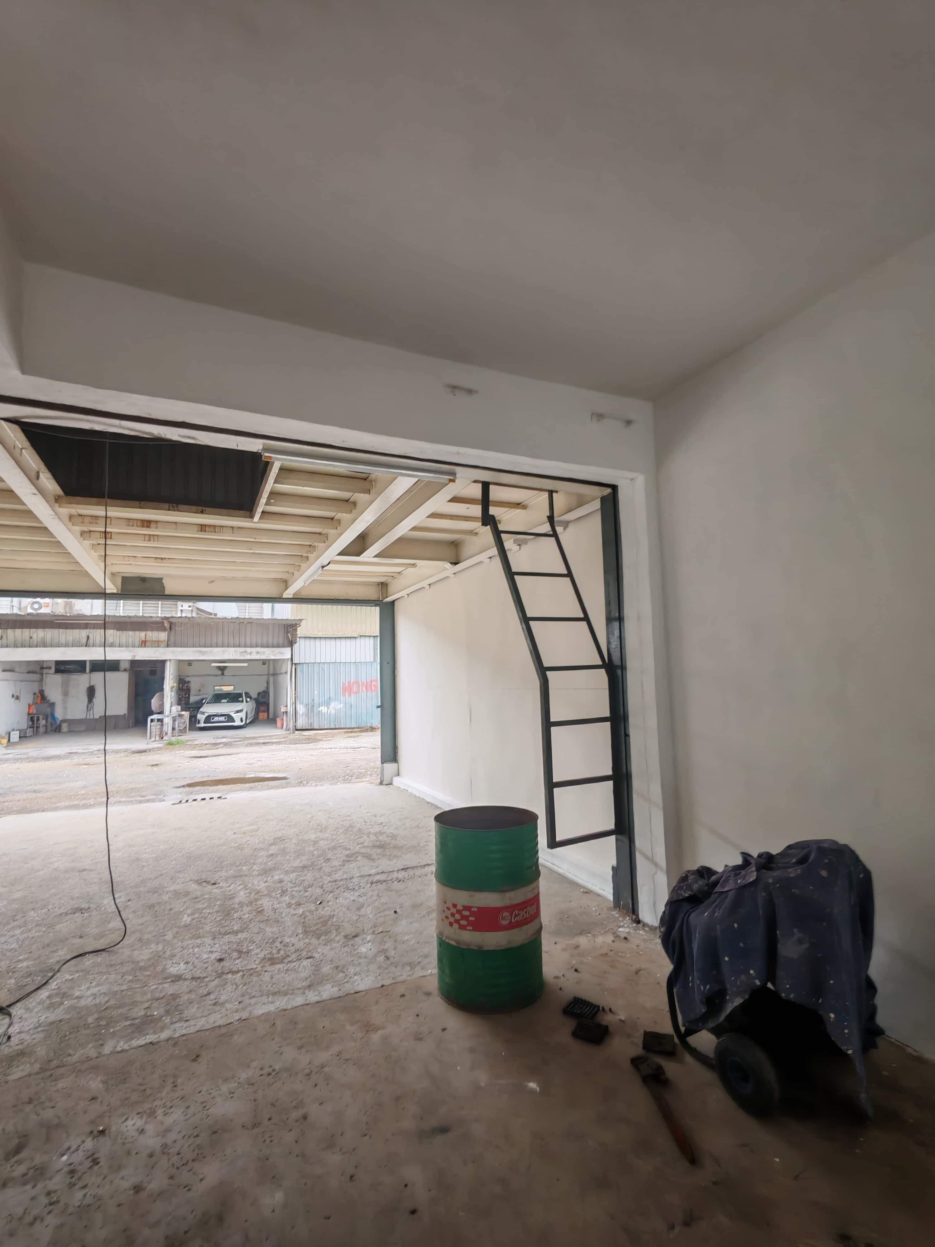 Double storey Terrace Factory Jalan Silat Gayong Skudai 2