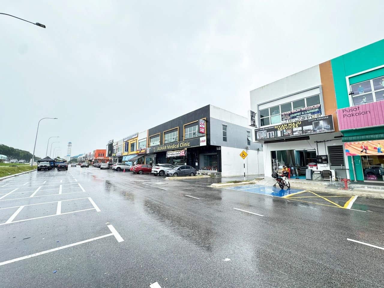 2 storey shoplot Taman Pulai Mutiara 2 4