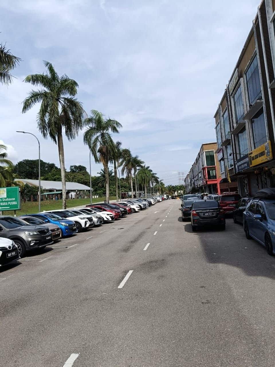 Shoplot Pulai Spring 3