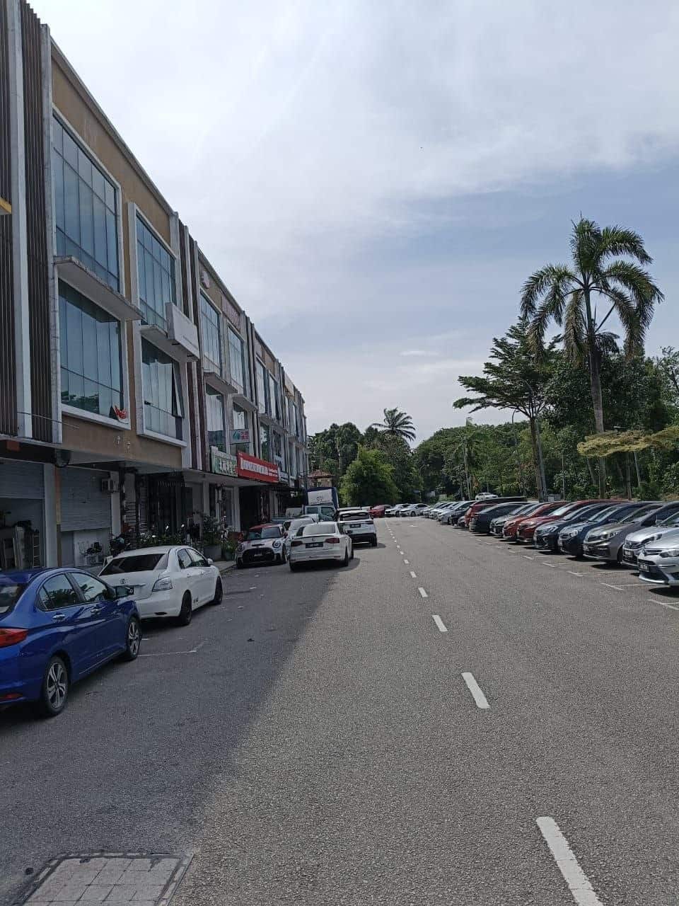 Shoplot Pulai Spring 4