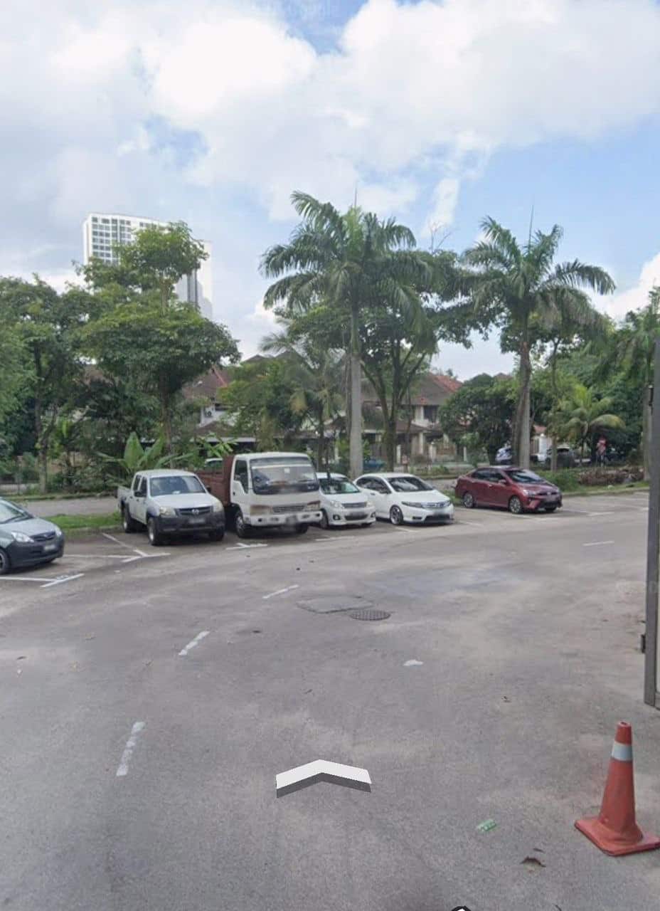 3 storey shoplot Desa Tebrau 5