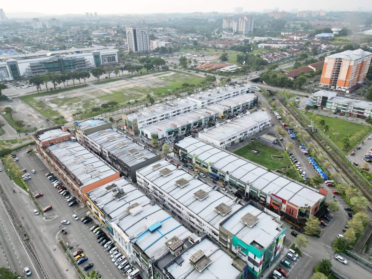 Double Storey Shop - Endlot Uda Busines Centre 2