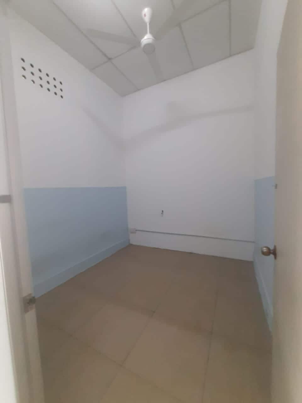Double Storey Shoplot Jalan Kiambang 3 5