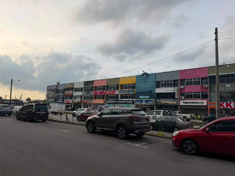 3-Storey Shop Taman Bukit Pasir 3