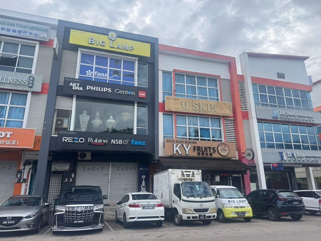 3-Storey Shoplot Jalan Mutiara Emas 2A 3