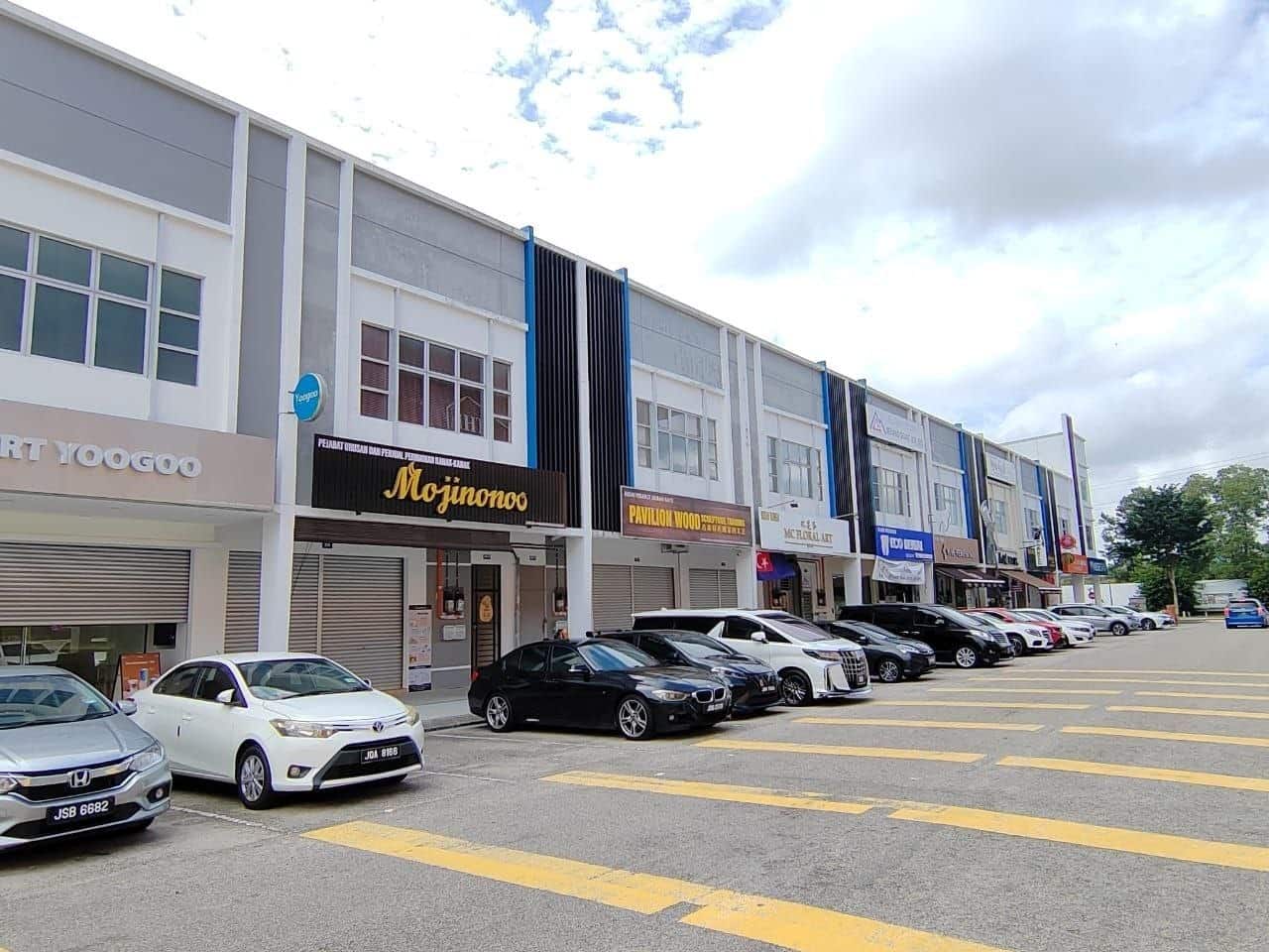 3 Storey Shoplot Vervocity @ Bandar Indahpura 4