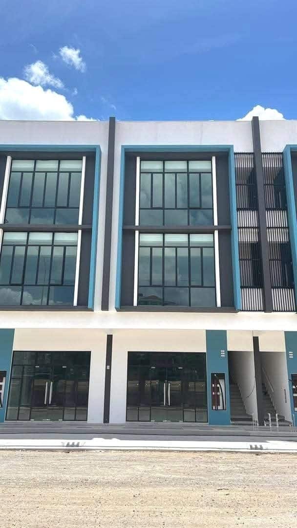 3 Storey Shoplot Permas Avenue 3