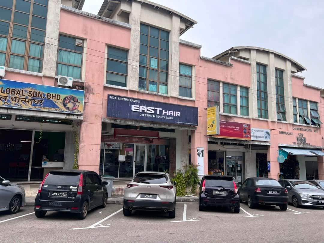 2 Storey Shop Lot Desa Cemerlang 4
