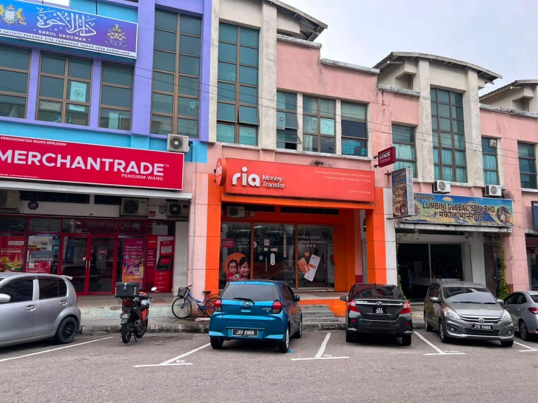 2 Storey Shop Lot Desa Cemerlang 3