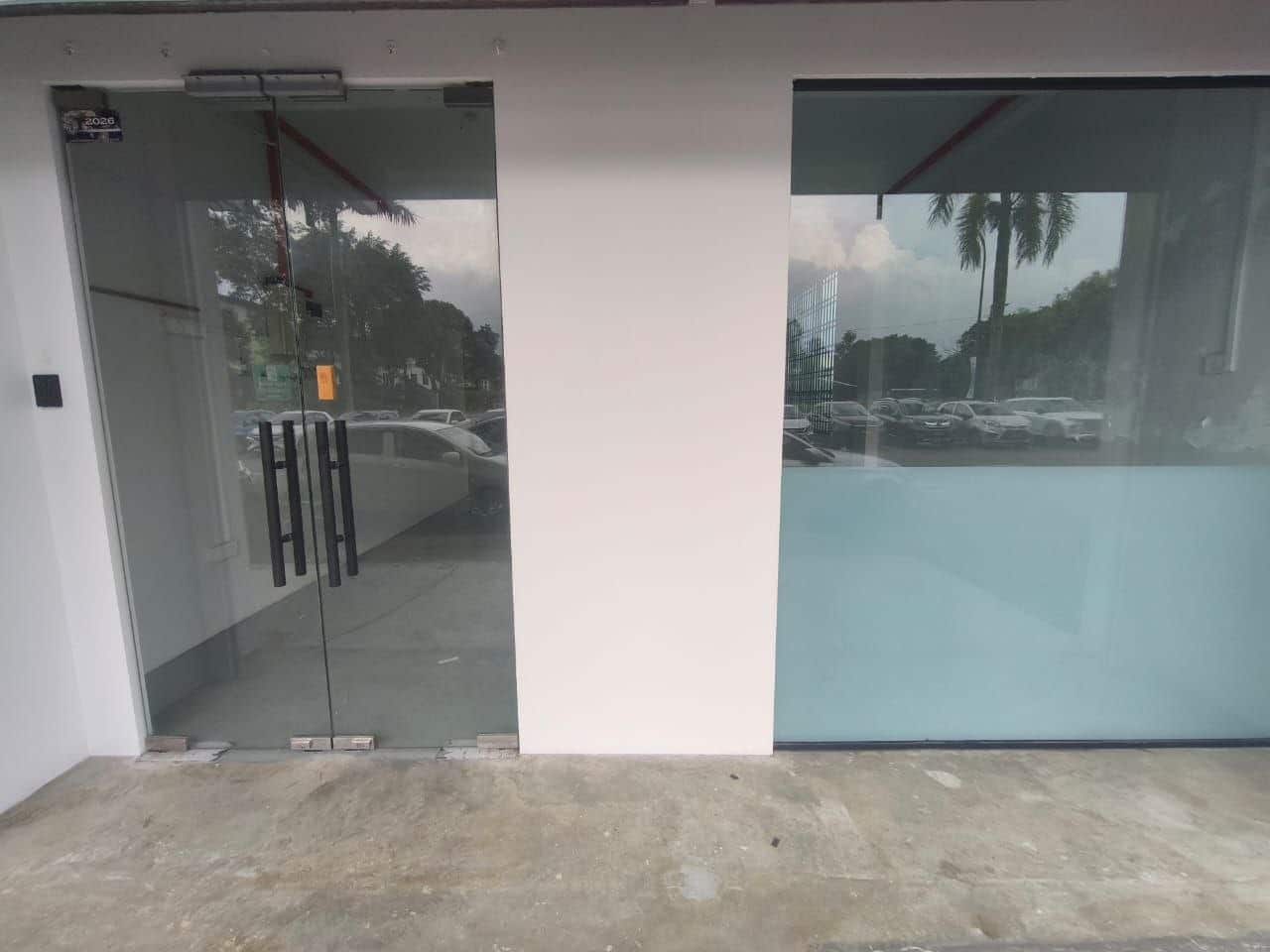 Ground Floor Shop Taman Universiti (Long Huan Town) 4