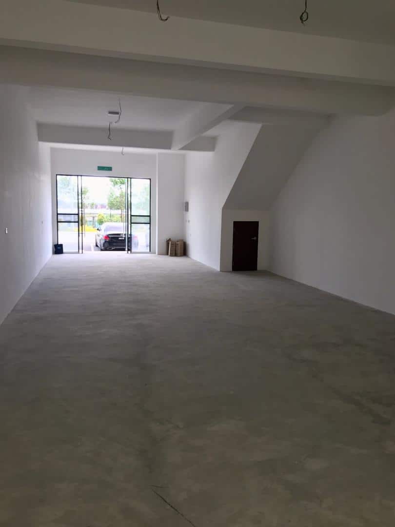 3-Storey Shoplot JALAN JAYA PUTRA 5