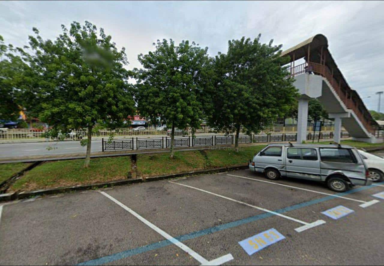 Double Storey Shop Lot Tun Aminah 6