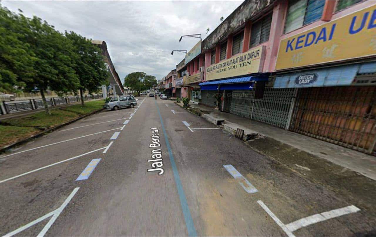 Double Storey Shop Lot Tun Aminah 7