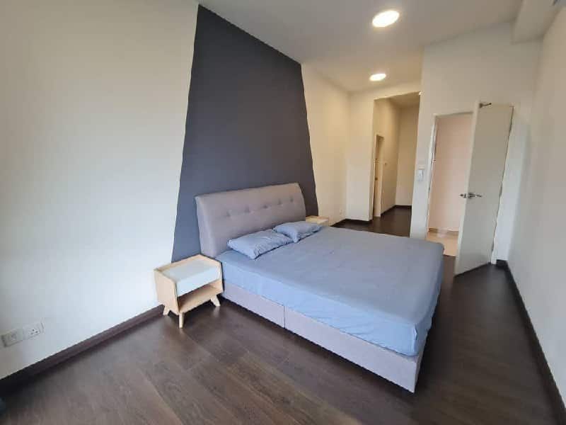Condo Danga Bay 4