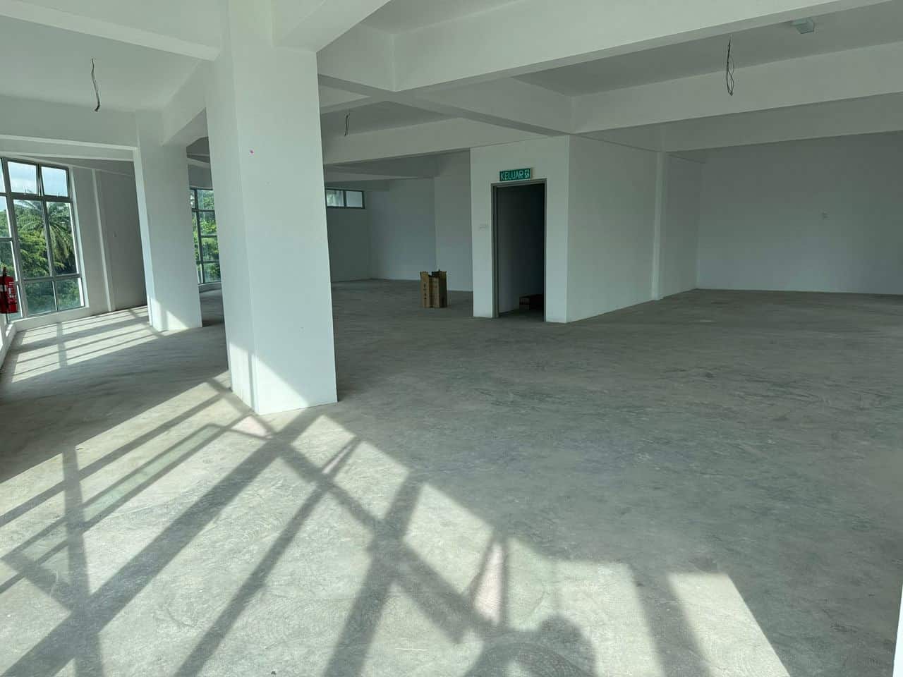3-Storey Commercial Shoplot Taman Scientex Utama 5