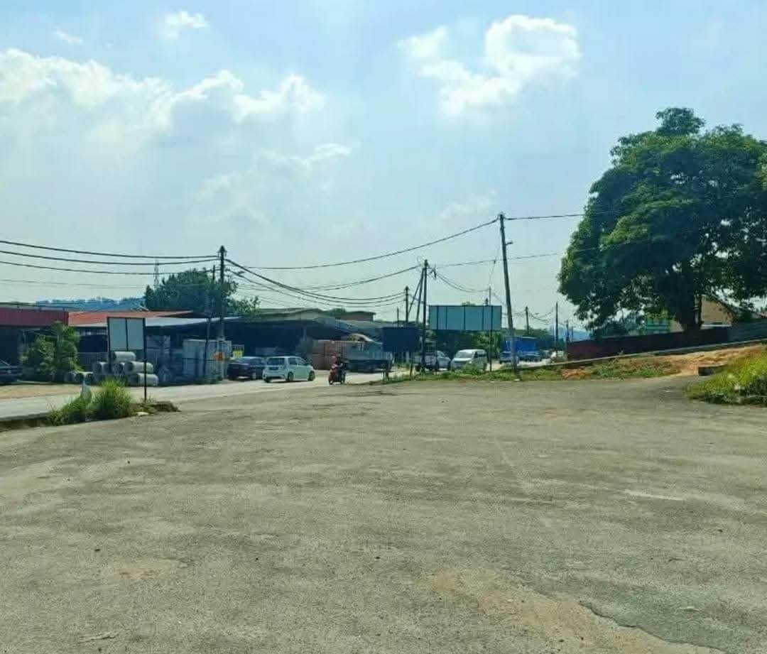 Land Mukim Plentong (Sg. Tiram) 3