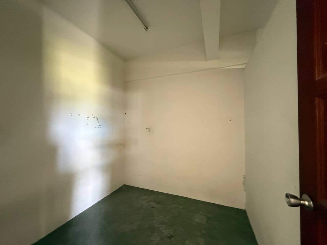 Apartment Jalan Molek 3/19 6