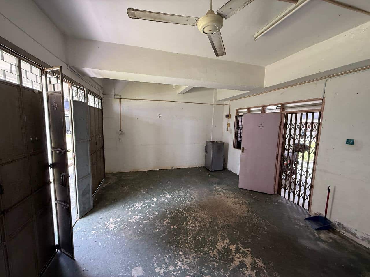 Apartment Jalan Molek 3/19 3