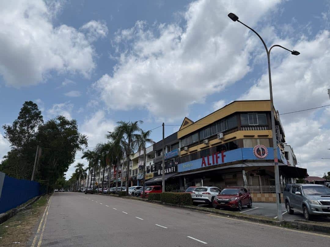3-Storey Shop Taman Suria 2