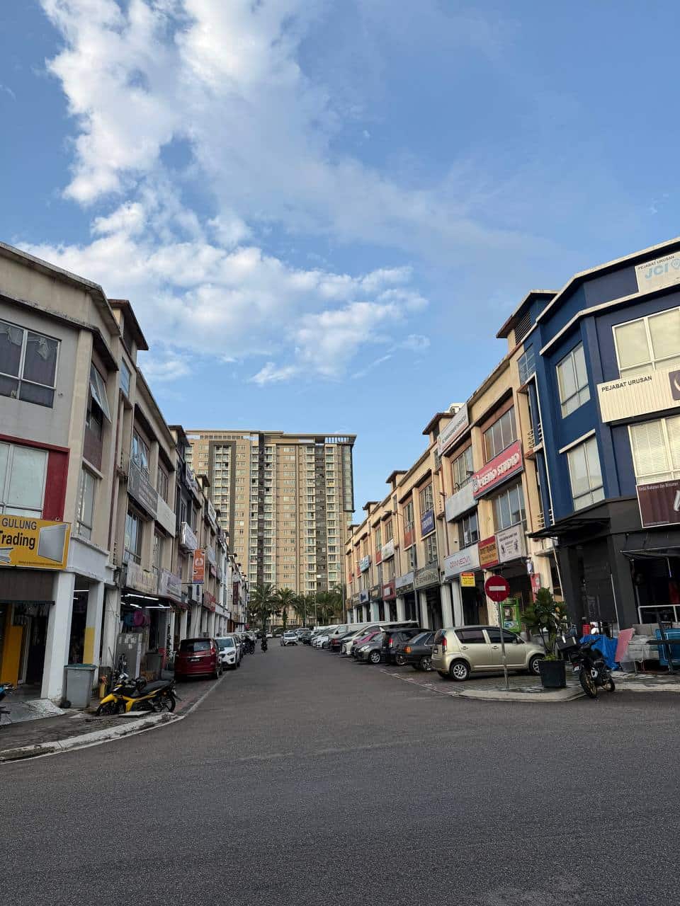 Ground Floor Shop Austin Perdana 1