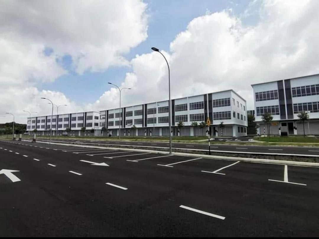 3 Storey Shoplot Jalan Alam 3 1