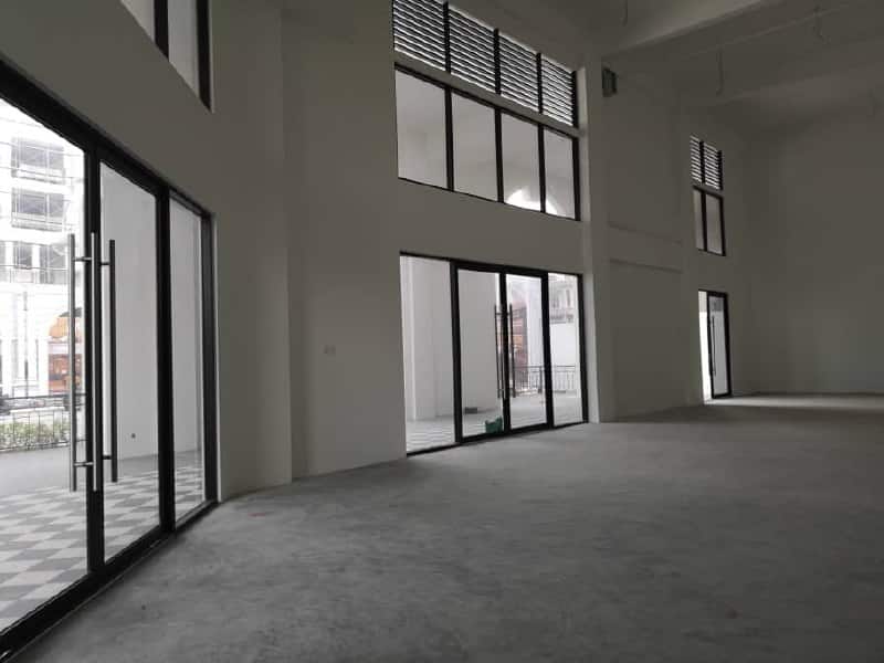 3-Storey Shoplot Taman Austin Perdana 4
