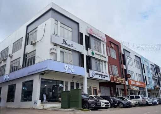 3-Storey Shoplot Austin Crest @ Emerald Business Hub 2