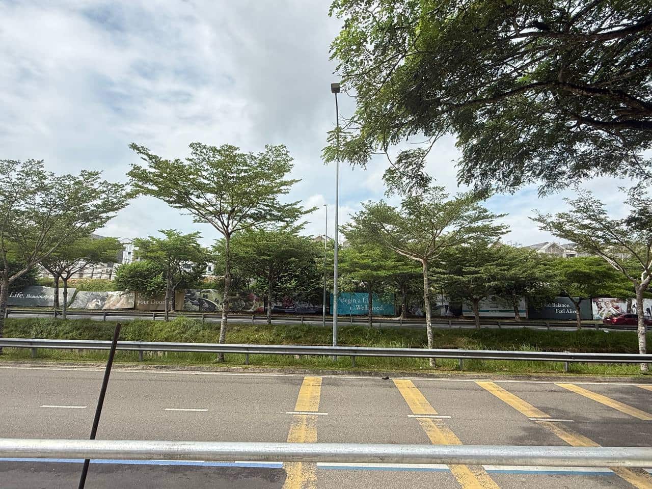 3-Storey Intermediate Shoplot Bandar Dato Onn Perjiranan 15/28 4