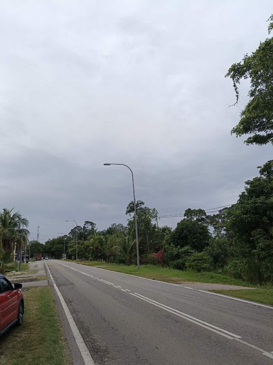 Land Pekan Nanas 5