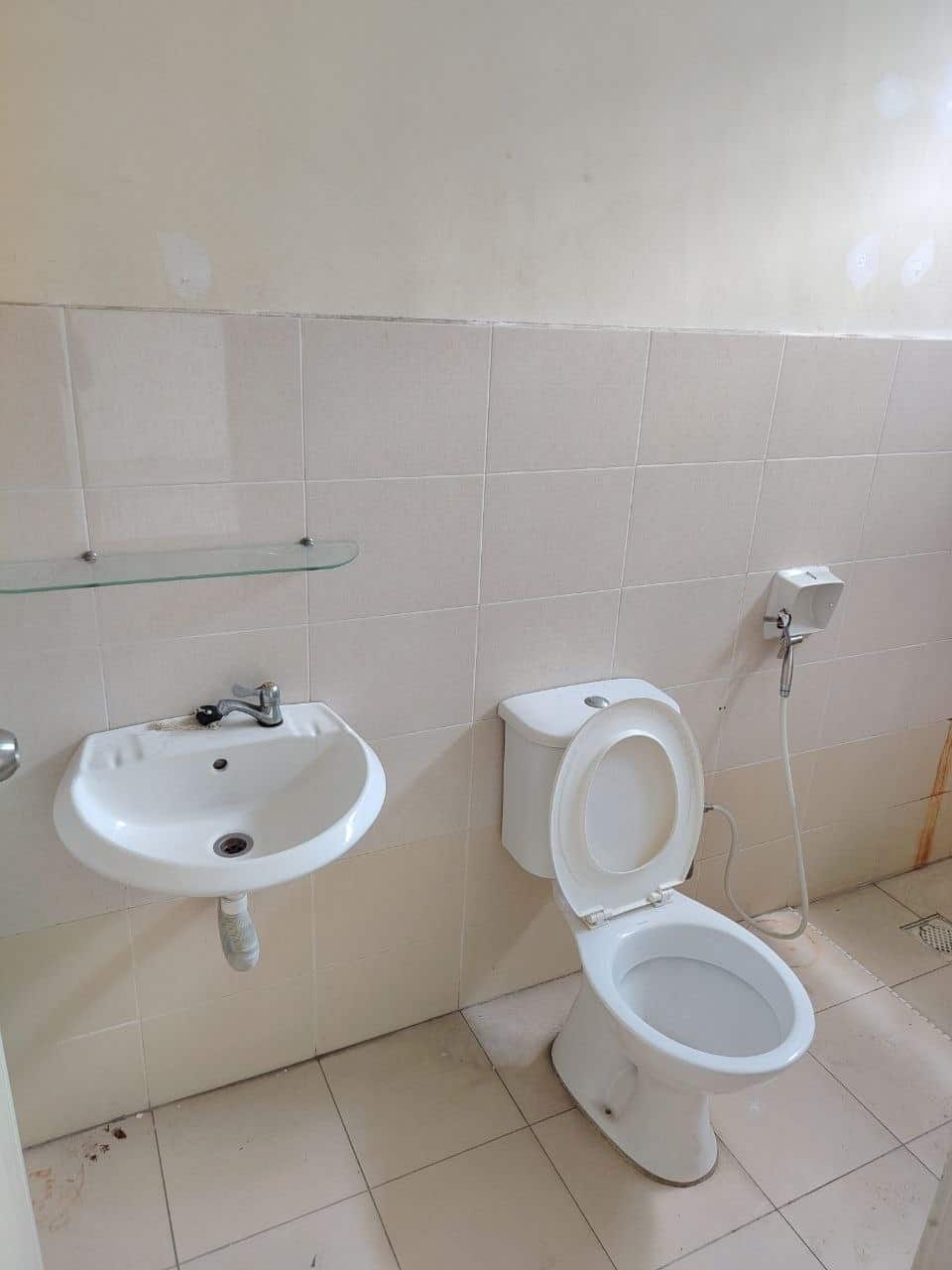 2-Storey Shoplot Taman Daya 6