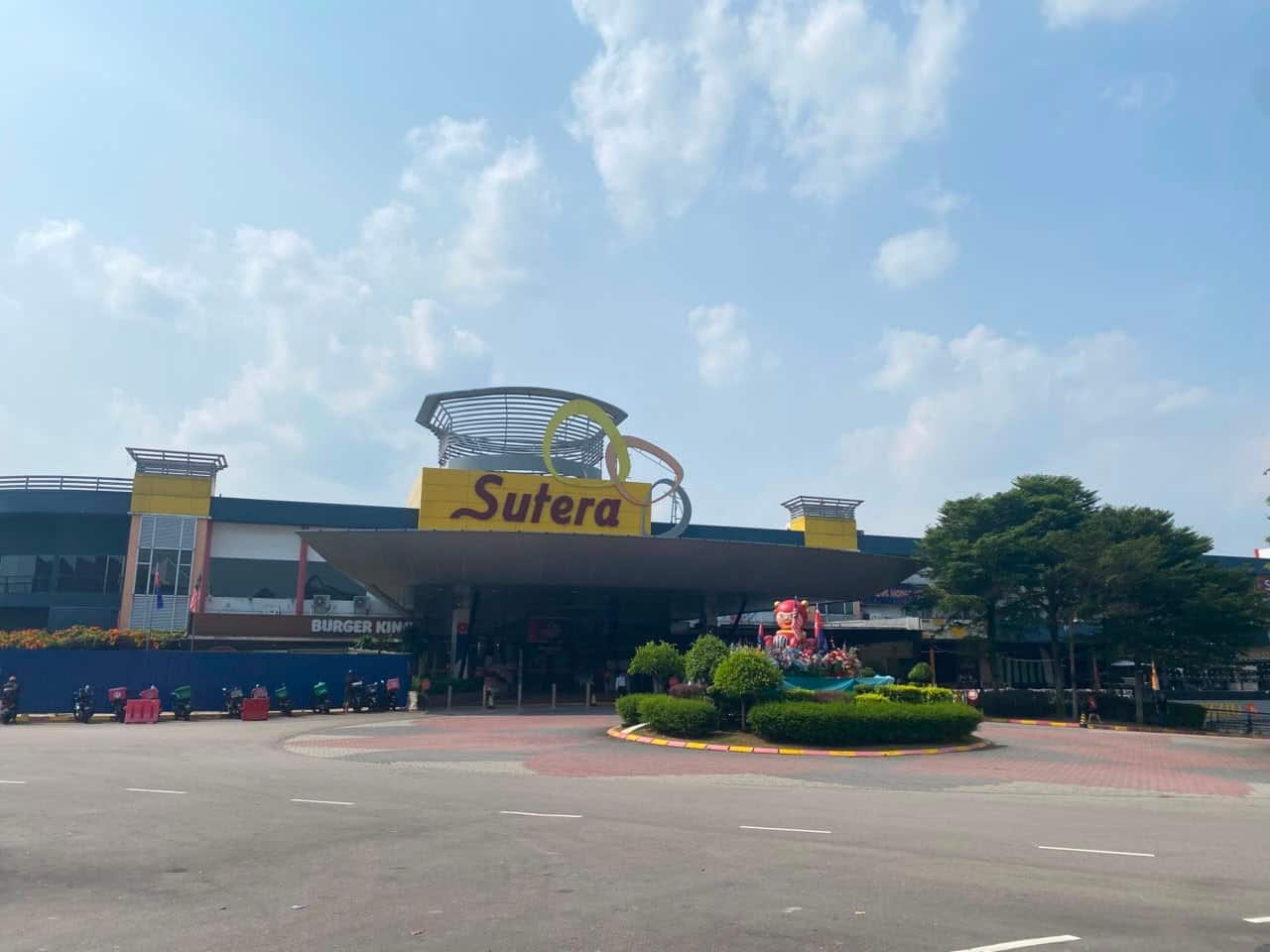 3-Storey Shop Lot Taman Sutera 4