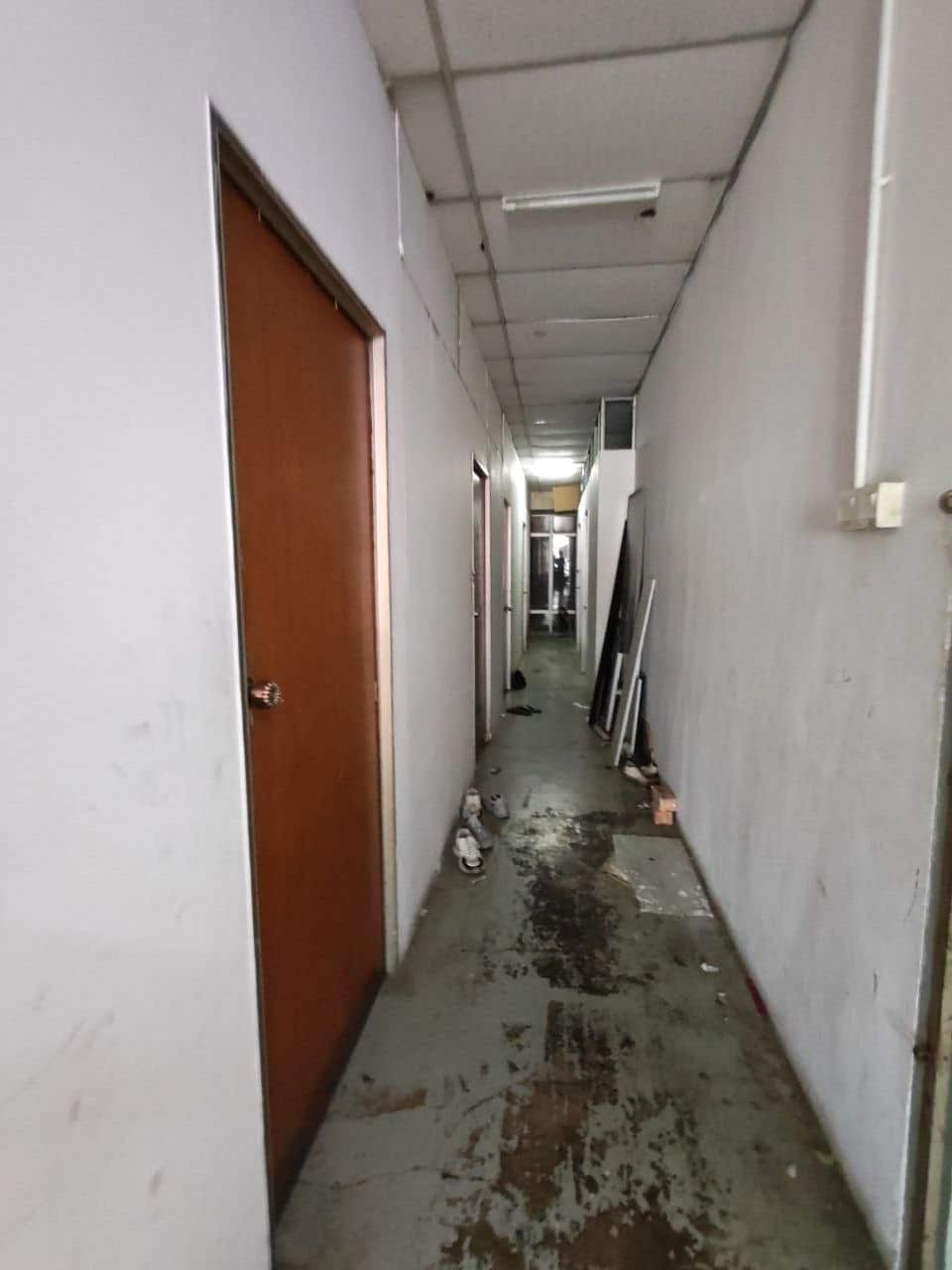 3-Storey Shoplot Nusa Bestari 7