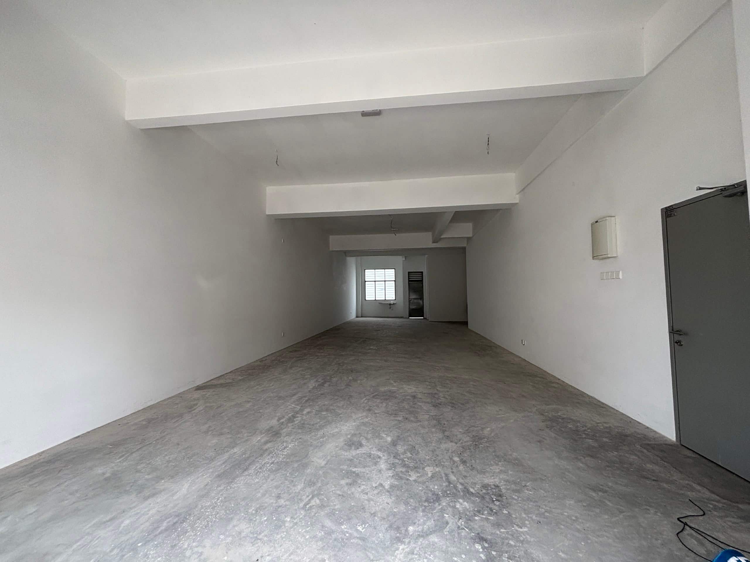 3-Storey Shop-Office Taman Puncak Tropicana 3