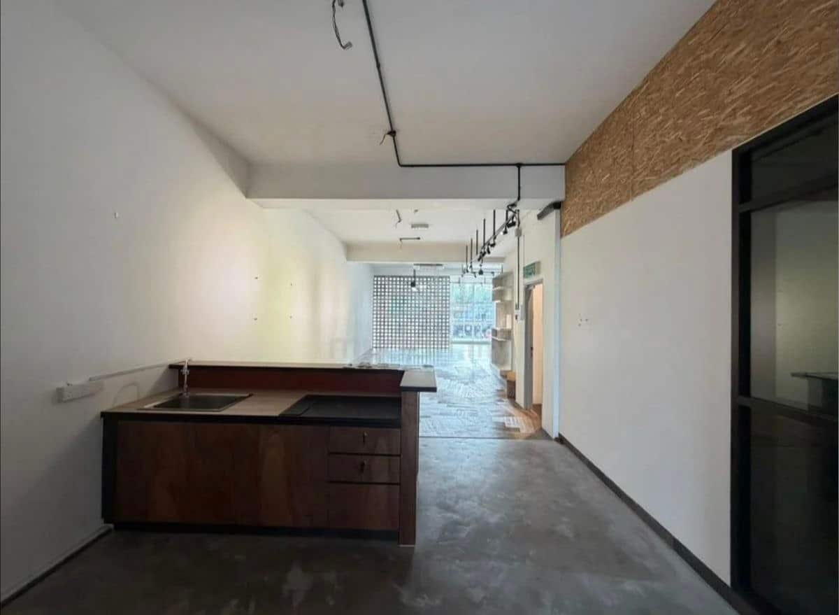 3-Storey Shop Lot Taman Mount Austin 5