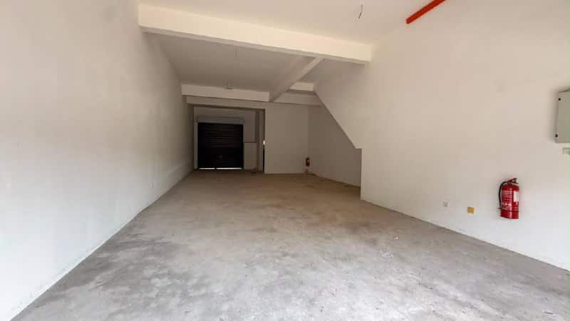 3-Storey Shoplot Gelang Patah 2