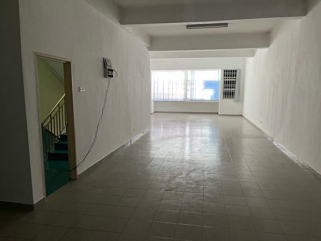 3-Storey Shoplot Jalan Permas Utara 3