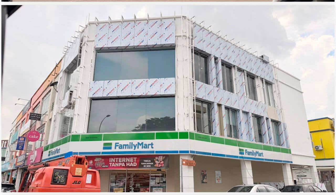 Double Storey Corner Shop Lot Nusa Bestari 2