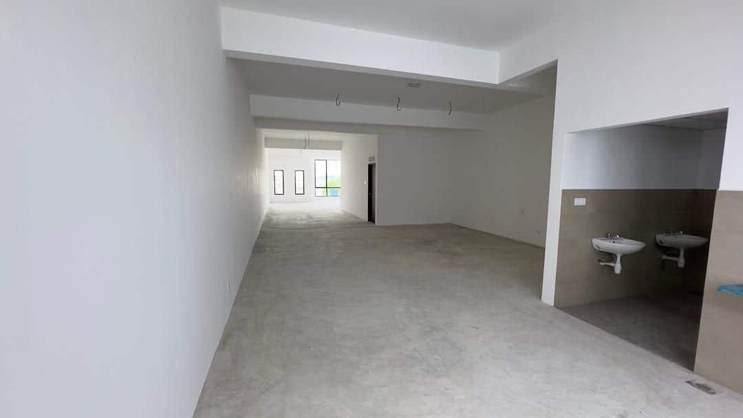 3-Storey Shoplot Austin Crest @ Emerald Business Hub 6