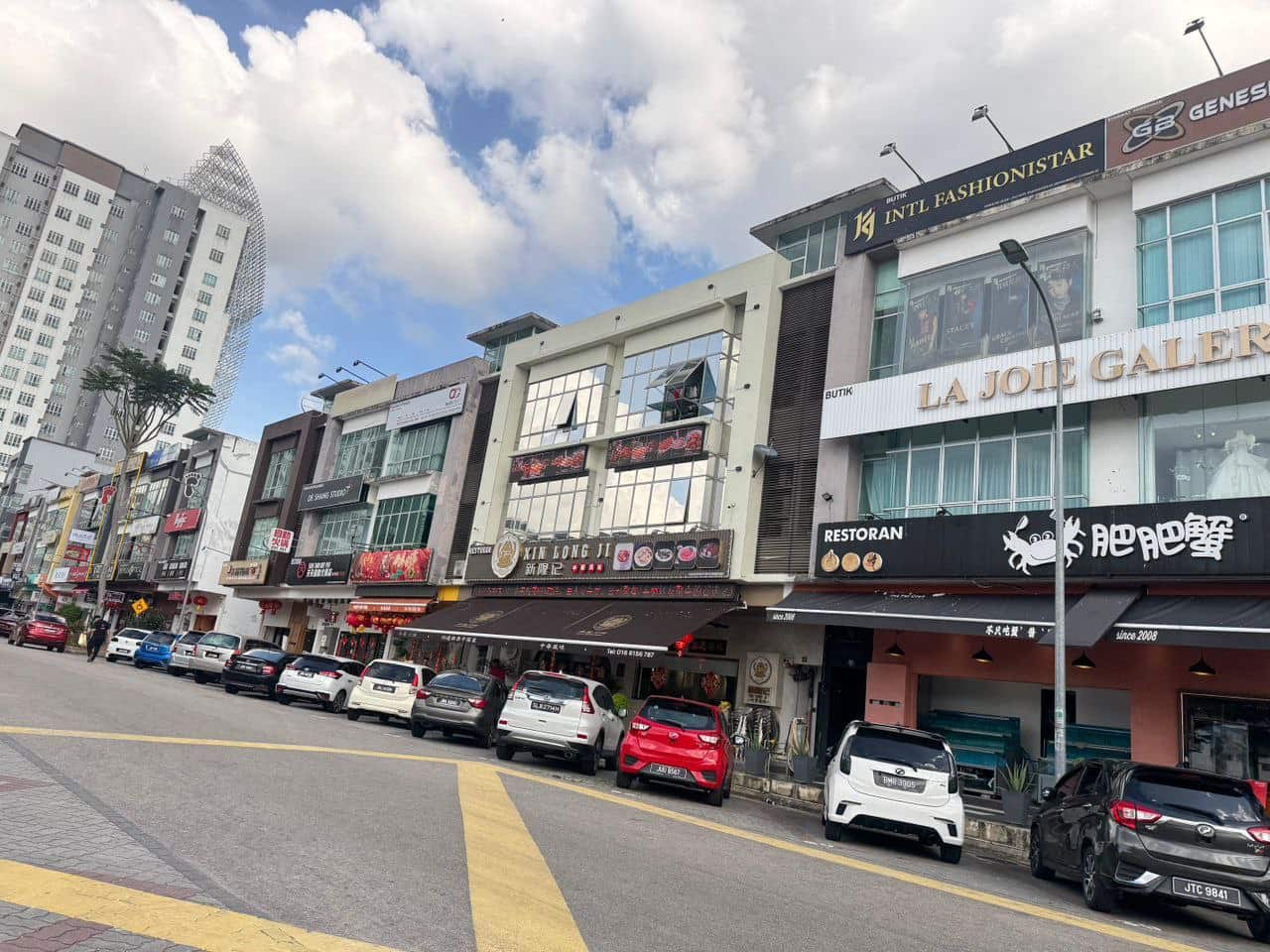 5 Storey Shoplot Mount Austin 8 Avenue 2